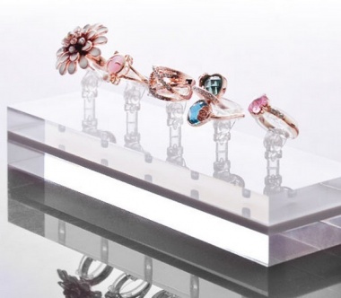 2014年时尚新款 透明亚克力戒指展示架